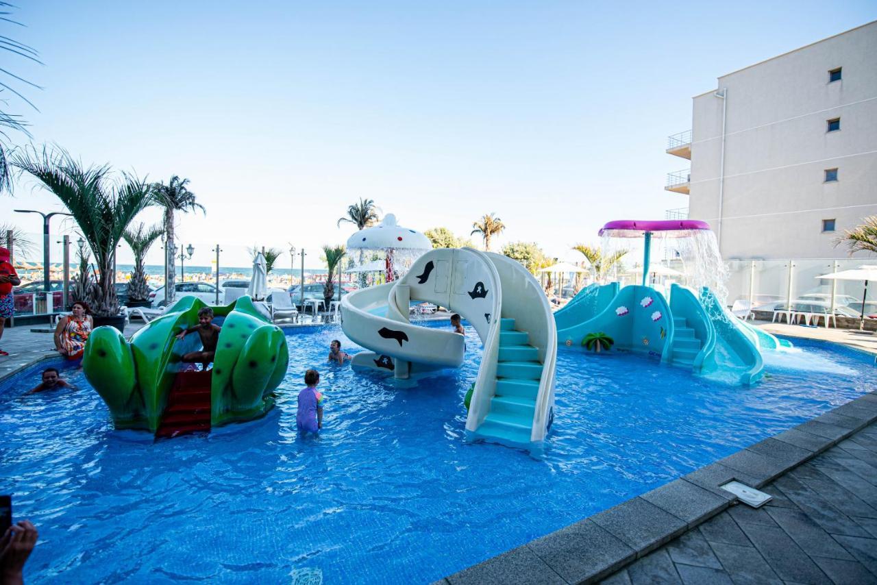 Apartment Katrina - Alezzi Beach - Sea View Нэводари Экстерьер фото